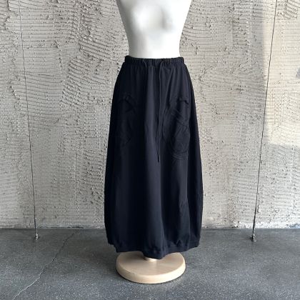 spódnica z kieszeniami