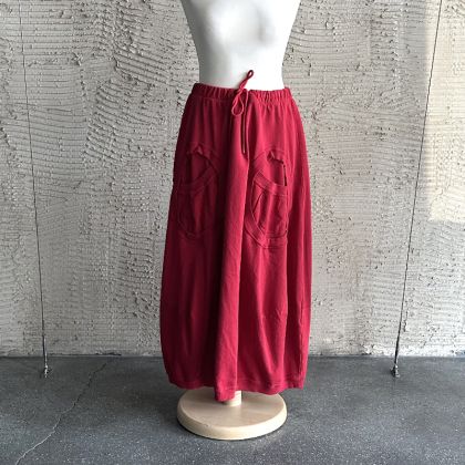 spódnica z kieszeniami