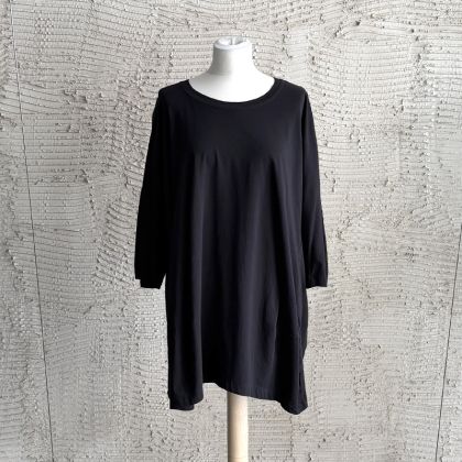 t - shirt z falbaną